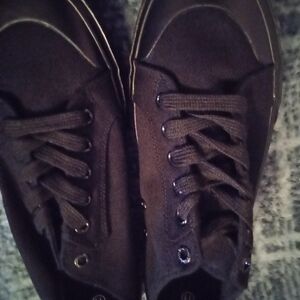 Women's Black Canvas Lace-Up Sneakers Size 11 New In Box